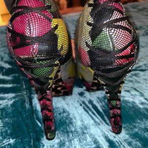 Betsy Johnson floral lace up high heel